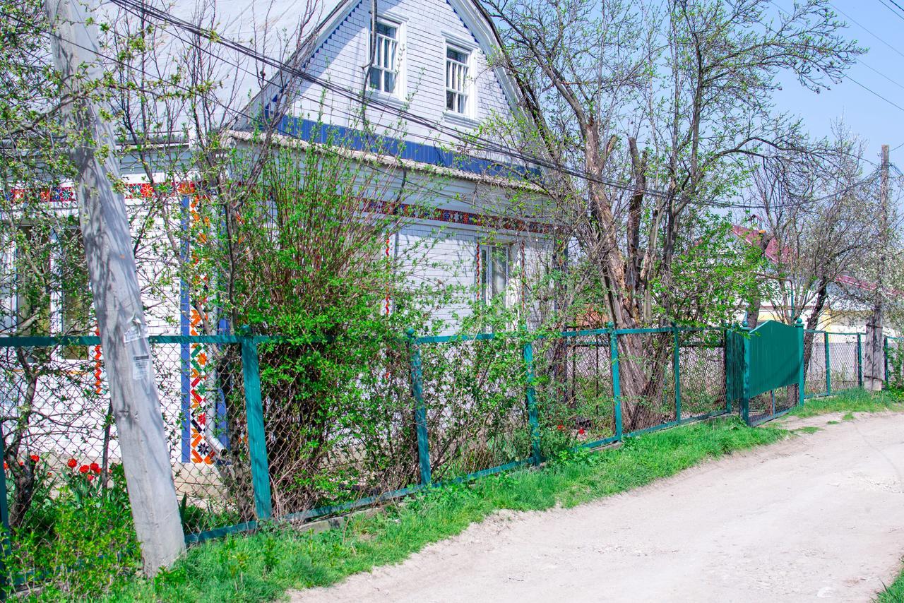 Guest House Na Papanina Kamjanez-Podilskyj Exterior foto